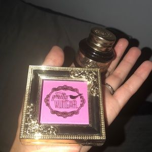 Pretty vulgar eyeliner and blush together!!